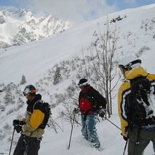 Foto: Chile Lucho. &Aring;kare: Pettneu ghetto-jibbers.