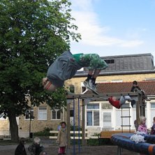 Jag laddar upp all skit jag har nu n&auml;r jag har pl. Foto: Maxi. &Aring;kare: Hjalle.