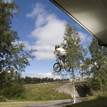 lite misslyckad bild, men fullt lika grymt drop &auml;. Foto: oskar hettinger. &Aring;kare: klas morin.