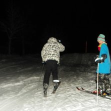 f&ouml;rsta bilden:). Foto: oskar jonason. &Aring;kare: max och kim.