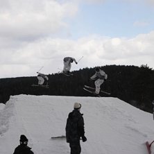 Uppv&auml;rming ;). Foto: Jarse snubbe. ae st&aring;r f&ouml;r sekvensredigeringen!. &Aring;kare: Joar Lundberg.