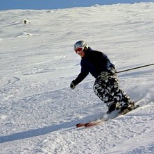 Offpist i Tv&auml;r&aring;valvet, mars 2006.. Foto: Marit Gustavsson. &Aring;kare: Oscar Gustavsson.