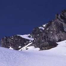 An afternoon session with JD below Mont-Gele. Foto: Yves Garneau. &Aring;kare: Jonas Delong.
