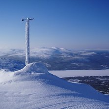 Utsickten fr&aring;n loFsdalen, h&ouml;gs uppe p&aring; toppen. . Foto: Karl-henrik Johansson Munk.