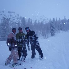 Lots of fun in fresh powder. &Aring;kare: Martin R&aring;land.