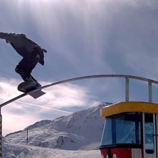 Martin p&aring; rainbow i s&ouml;lden. Foto: Frida H&auml;gglund. &Aring;kare: Martin.
