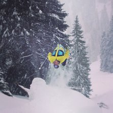 En bra dag i skogen p&aring; hemlig ort. Foto: Alexander Bj&ouml;rk. &Aring;kare: Oskar Holmblad.