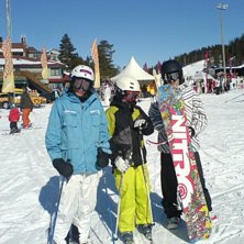 &Aring;kare: Simon, Jonte oche Joel.