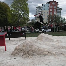 eeeh. aaa, rail not jail&amp;#039; kumla! valborg . Foto: eleonor hj&auml;rtmyr. &Aring;kare: jagkommer inteih&aring;g vadhanhette.