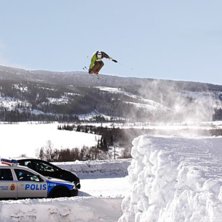 360 &ouml;ver E14 och konstapelns bil. First try.. Foto: Jesper Bryngelsson. &Aring;kare: Jim Johansson Wolf.