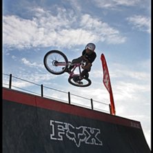 Foto: Douglas Brostr&ouml;m. &Aring;kare: Samuel honkaj&auml;rvi typ.