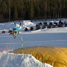 &Aring;kare: Sebastian Johansson.