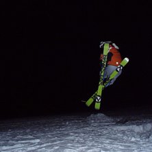 En sk&ouml;n kv&auml;ll utan belysning.. Foto: Oskar. &Aring;kare: Pontus.