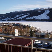 Utsikten fr&aring;n l&auml;genheten i &Aring;re.