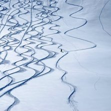 Heliskiing Uzbekistan. Foto: Tomasz Kaminski.