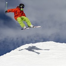 hopp hopp hopp:P:P. Foto: magnus peterson.  hemsida. pgfmotion.se. &Aring;kare: gustaf// jag.