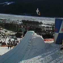 Foto: Emil H&aring;kansson. &Aring;kare: Simon Dumont.