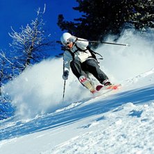 Foto: Klaus Esser. &Aring;kare: Adam Esser.