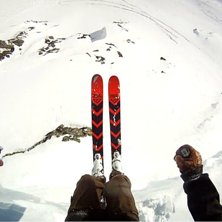 Kul att &aring;ka skidor ! 

http://www.vimeo.com/217. Foto: gop. &Aring;kare: Mattias.