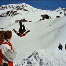 Vinnarhoppet i LSIF&acute;s picknick session Les2Alpes . Foto: Henrik Jonssons v&auml;n. &Aring;kare: Henrik Jonsson.