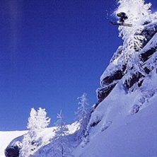 Foto: Juha Laine. &Aring;kare: Arska Saarim&auml;ki.