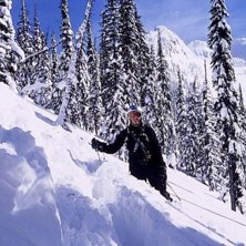 Vi &auml;r halv&auml;gs och i bakgrunden skymtar v&aring;rt m&aring;. Foto: Jesper Andersson. &Aring;kare: Thomas hellstr&ouml;m.