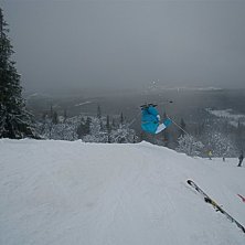 Stort hopp... Foto: Jim Andersson. &Aring;kare: Sebastian Johansson.