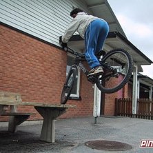 Gammal bild med min Trek Bruiser. Foto: Gustav Larsson. &Aring;kare: Mikael Saadat.