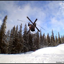 Jontsson k&ouml;r n&aring;n d-spin elle n&aring;ge.. Foto: Tobias Einebrant. &Aring;kare: Jontsson k&ouml;r n&aring;n d-spin elle n&aring;ge..