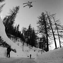 Daniel b&ouml;rjade dagen med den h&auml;r utstr&auml;ckta bak. Foto: Martin S&ouml;derqvist. &Aring;kare: Daniel Jomansson.