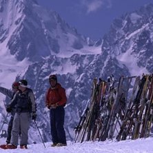 A quick stop for lunch and a look at the afternoon. Foto: Yves Garneau. &Aring;kare: Eugene, Rademski and Delogne.