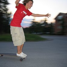 K&ouml;r &amp;quot;hangten&amp;quot; i en liten kurva . Foto: Ogge. &Aring;kare: David (jag).