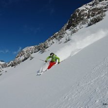 Foto: Henrik D&oslash;vre Jr. &Aring;kare: Maria D. Thorvik.