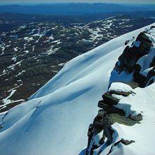 Fina ryggar och r&auml;nnor p&aring; Gaustatoppen 1883 m&ouml;h. Foto: Simon B&ouml;rjars.