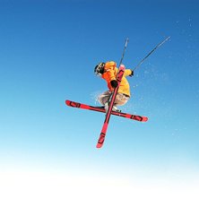 Tailgrab uppe i luften. Foto: Random Victor. &Aring;kare: Frans Nord&eacute;n.