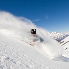 Pow!. Foto: Victor Cortez. &Aring;kare: Christian Fickler.