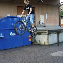 Foto: Jesper Wikberg. &Aring;kare: Carl Thorsander.