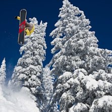 Mer fr&aring;n kicken &ouml;ver pistmaskinssp&aring;ret, denna g. Foto: Tomas Hallenberg. &Aring;kare: Mikel Witlox.