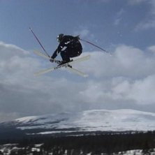 F&aring;ngad p&aring; bild efter en luftf&auml;rd p&aring; 403021,122. Foto: Efrahem. &Aring;kare: Laurent.