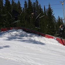 Daniel kastar runt en massiv 270 p&aring; kinkboxen.. Foto: Johan S&ouml;derlund. &Aring;kare: Daniel S&ouml;derlund.