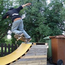 Nosepick eller n&aring;tt,. Foto: Syster. &Aring;kare: Jag (Petter Frisk).