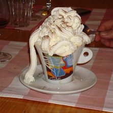 Tacka vet jag en riktig cappoccino!. Foto: Tomas Linneus. &Aring;kare: Tomas .