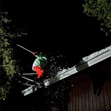 Kv&auml;llslek.. Foto: Jakob Wolfhagen. &Aring;kare: Mattias Martinsson.