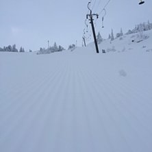 Nydelig morgen !
En stille stund f&oslash;r bakkene fyll.