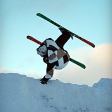 Handplant. Foto: Christoffer Dybendal. &Aring;kare: Joakim Mathisen.