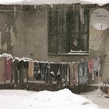 Foto: Johan Jonsson. &Aring;kare: Rum&auml;nien = kontraster..