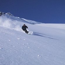 Taget under en otrolig pudervecka i Alpe d`Huez.. Foto: Jonas Ekl&ouml;f. &Aring;kare: Magnus Hallberg.