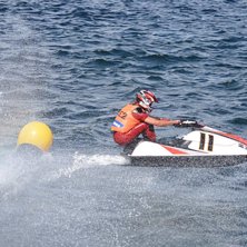 D&auml;ckhopp i fullfart, 90km/h. Utmanande.. Foto: M.Hagenfeldt. &Aring;kare: Eric Jacobsson.