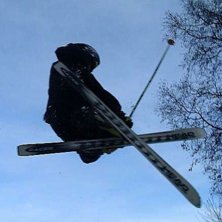 En Mute grab i ull&aring;n i ett hopp jag byggde.
Jag . Foto: Oscar Harlaut. &Aring;kare: Henrik Harlaut.