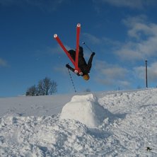 Backflip. Foto: Johan Gabrielsson. &Aring;kare: Tobias Jackson.